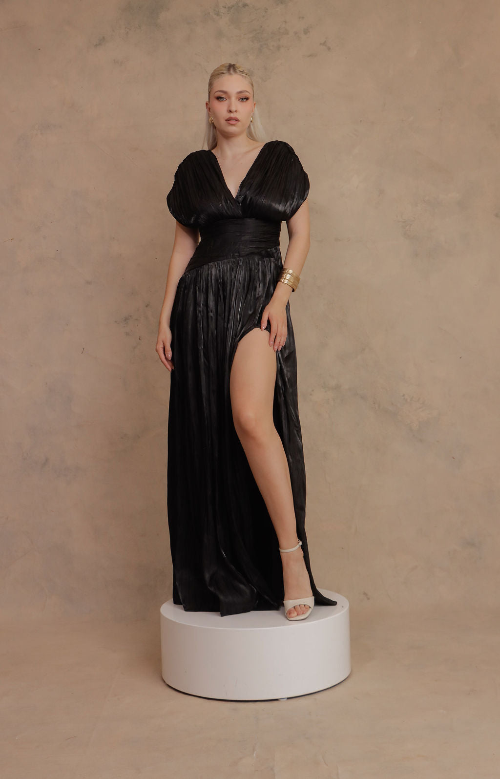 VESTIDO NOIRE
